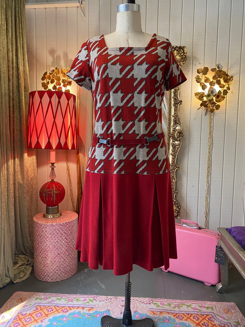 vintage 1960s drop waist houndstooth knit dress, 1920s flapper style, mod, pleat